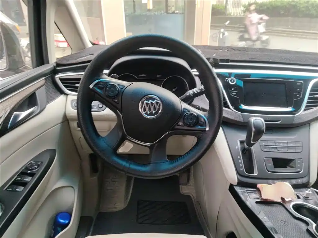 Buick GL8 2018 ES 28T Comfort Type China VI фото 3