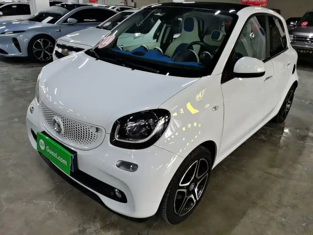 smart forfour 2017 2016 0.9T 66kW Ultimate Edition