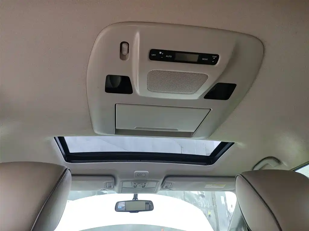 Nissan Quest 2017 2015 3.5L SL