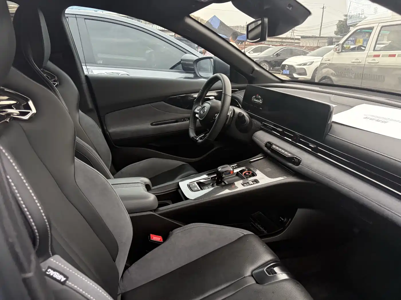 GAC Trumpchi Trumpchi Emkoo 2023 400T Automatic R PRO фото 4
