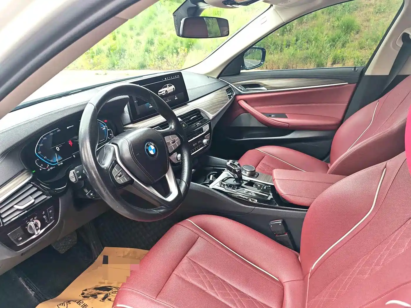 BMW 5 Series New Energy 2022 535Le Luxury Package фото 4