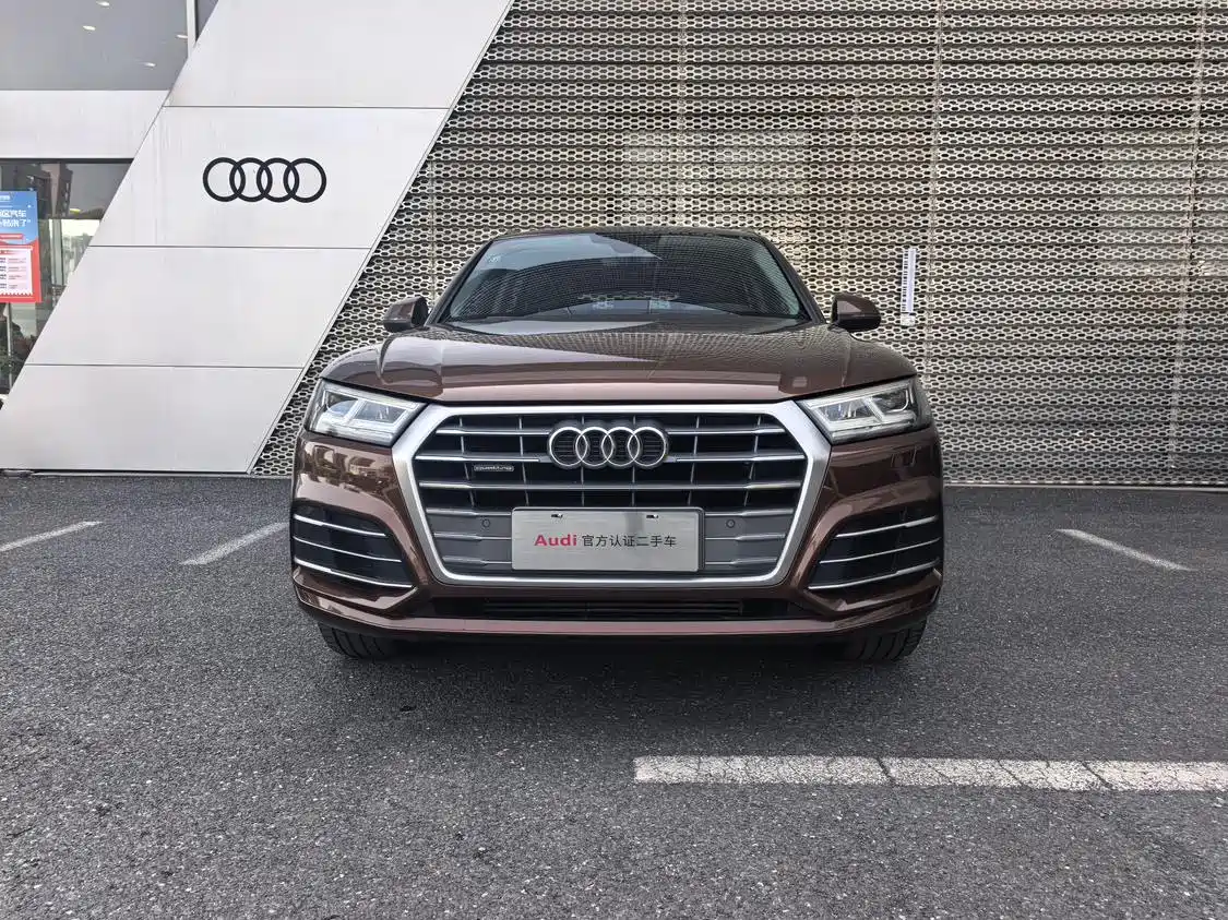 Audi Q5L 2018 40 TFSI Premium Fashion China VI фото 2