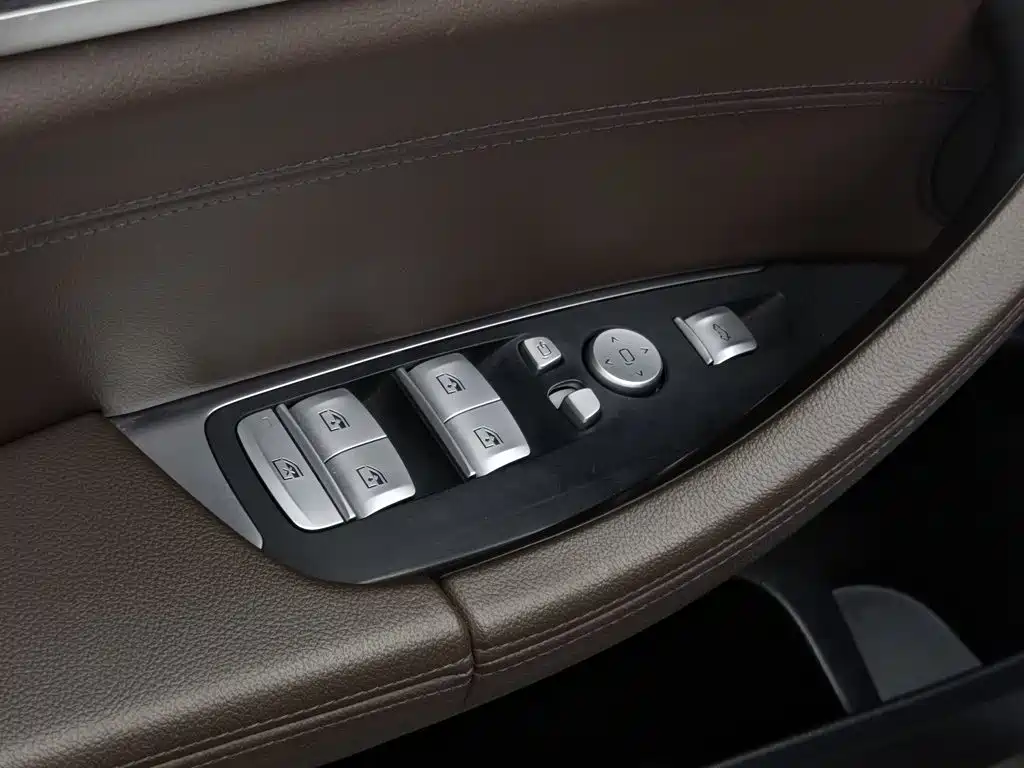 Photo 9 - BMW X4