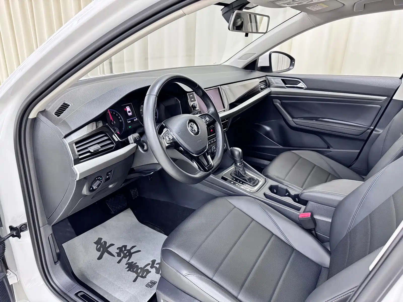 Фото 4 - Volkswagen VW Lavida EV