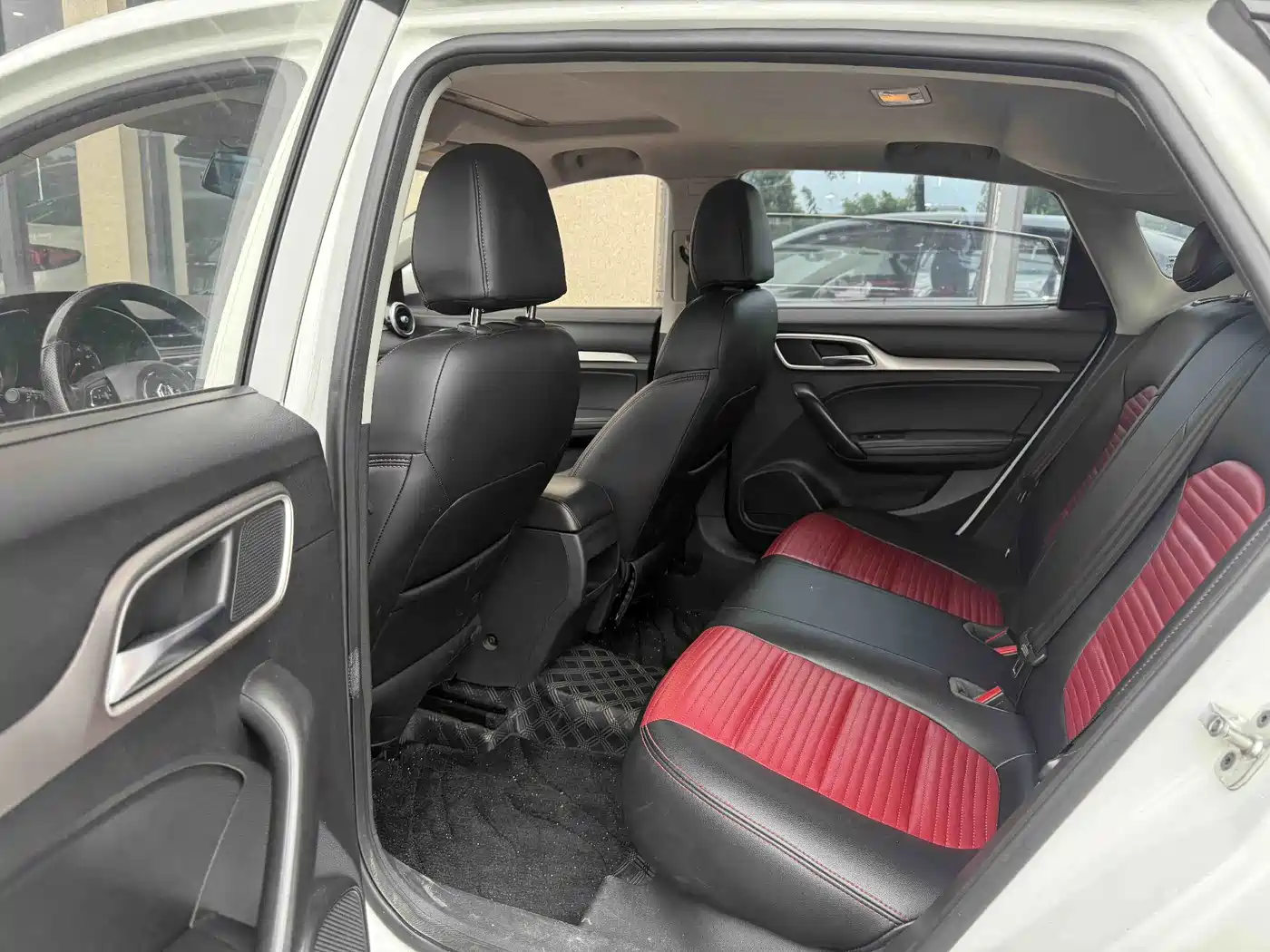 MG MG6 2018 2017 20T Automatic Elite Smart Connect Version (China V)