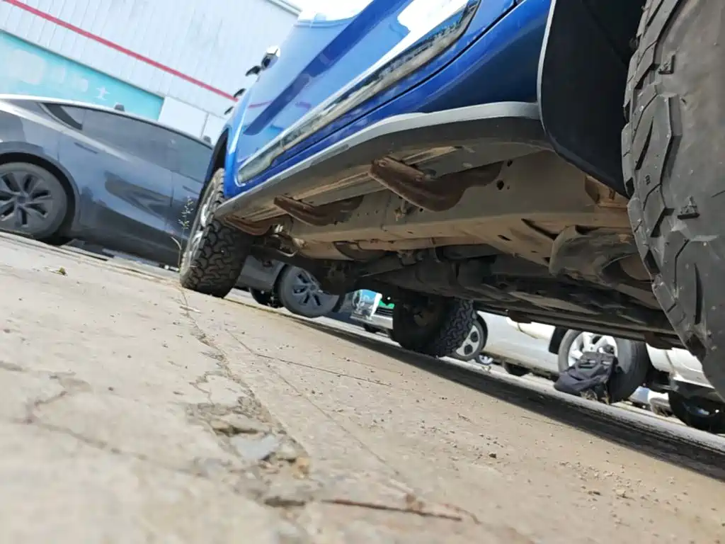 Photo 21 - Maxus T90