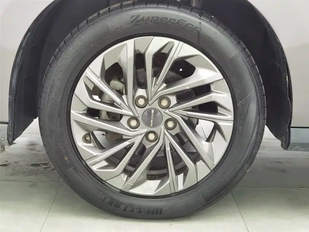SAIC Maxus Maxus G50 2019 1.5T Automatic Luxury Edition China VI фото 17