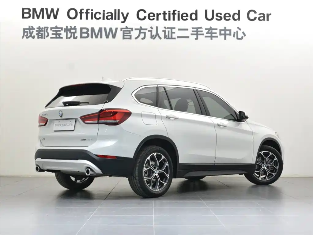 BMW X1 2020 sDrive20Li Premium Edition фото 4