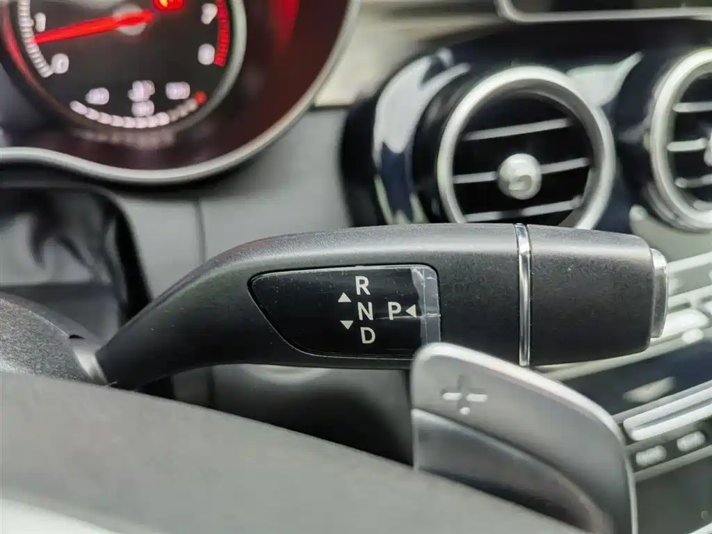 Mercedes-Benz C-Class 2017 Facelift C 200 Sport Edition фото 13