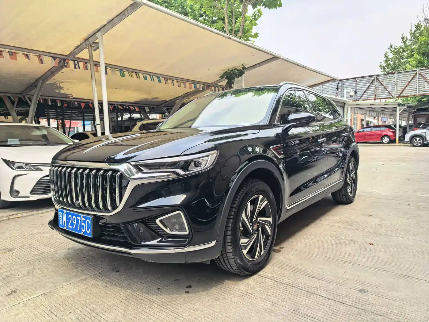 Hongqi HS5 2022 Facelift 2.0T Smart Flag Enjoyment Edition