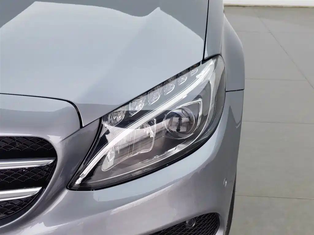 Mercedes-Benz C-Class 2017 Facelift C 200 Sport Edition фото 7