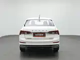 Фото 4 - Škoda Rapid