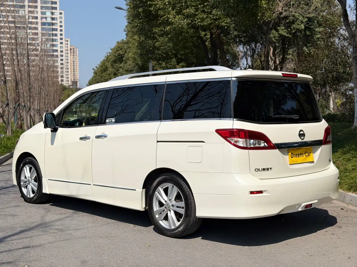 Nissan Quest 2018 2015 3.5L SL