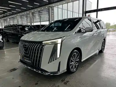 Trumpchi M8