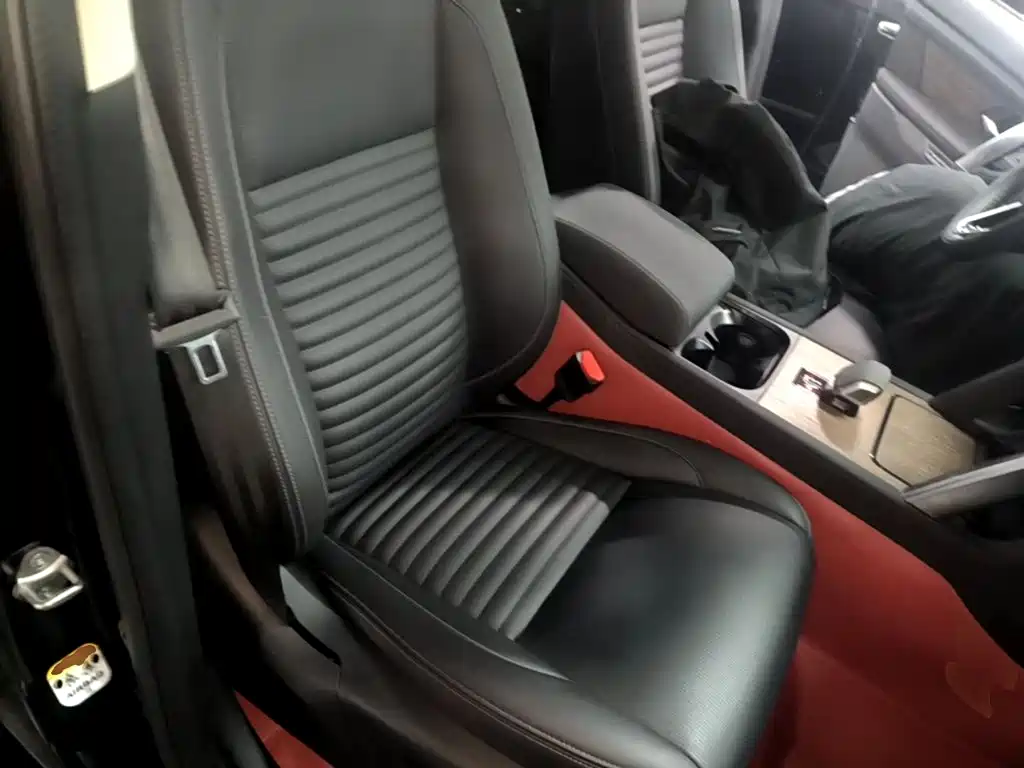 Land Rover Discovery Sport 2024 2024 Performance Technology Edition