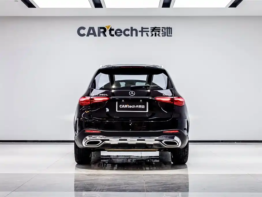 MERCEDES-BENZ GLC