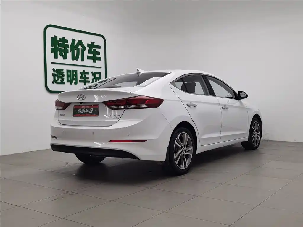 Hyundai Elantra 2016 Model 1.6L Automatic Smart Elite фото 2