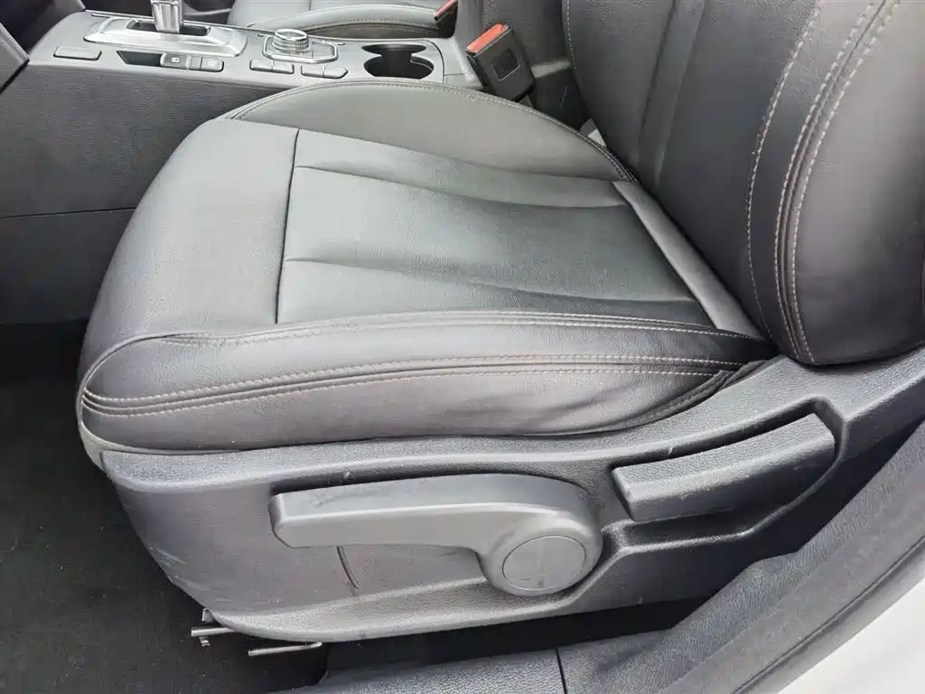 Haval H6 Coupe 2019 1.5T Auto 2WD Elite Edition China VI фото 20