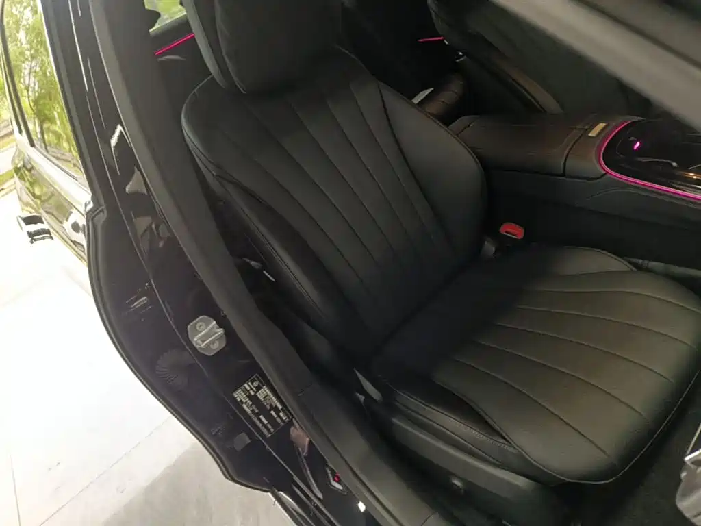 Mercedes-Benz E-Class 2024 Model E 260 L фото 25