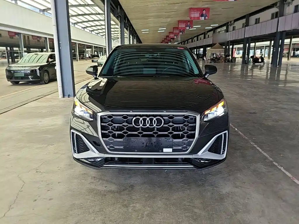 Audi Q2L 2024 2024 35TFSI Progressive Sport