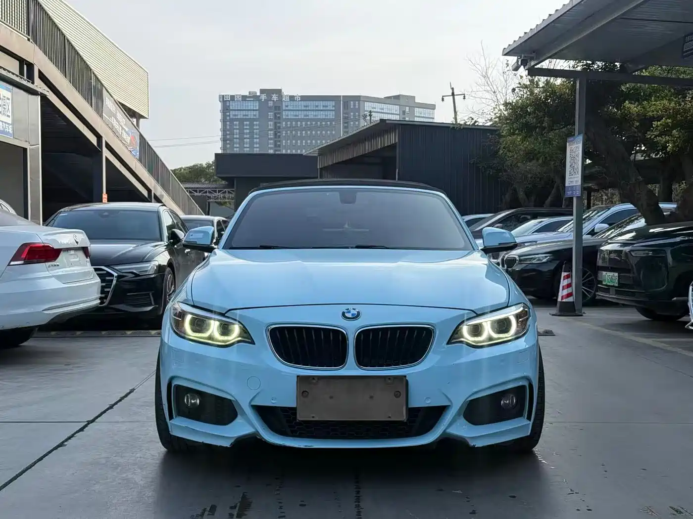 BMW 2 Series (Import) 2015 220i Convertible Coupe M Sport фото 2