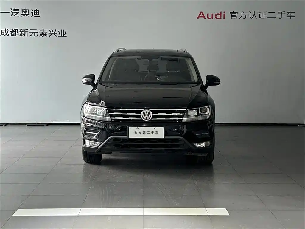 Volkswagen Tiguan L 2019 330TSI Auto 2WD Panorama Comfort Edition China V фото 2