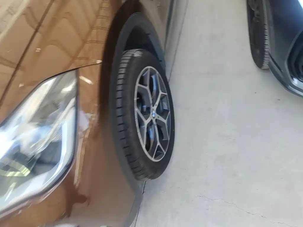 Фото 23 - BMW X1