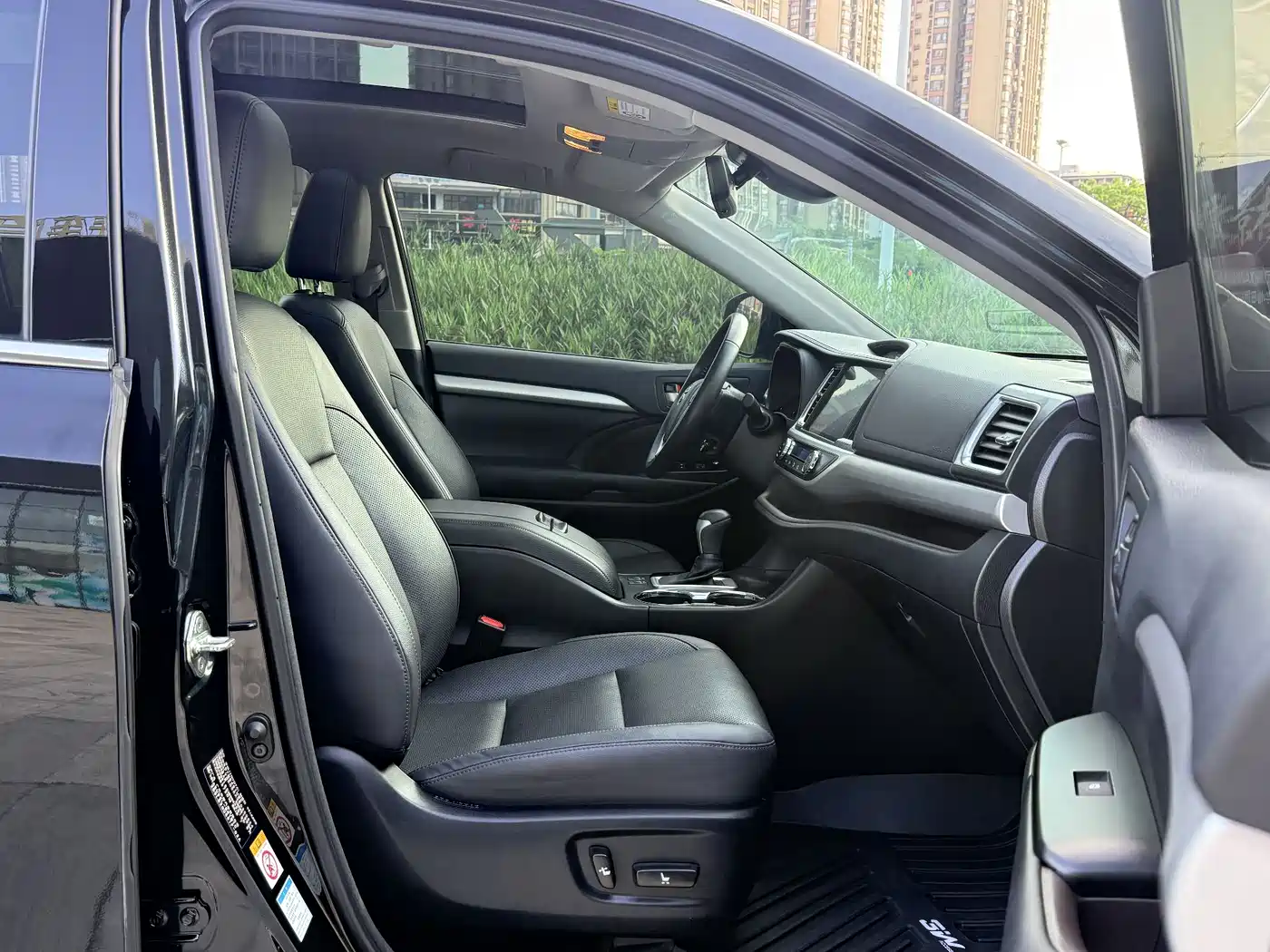 Toyota Highlander 2018 2.0T 4WD Premium 7-seater (China V) фото 8