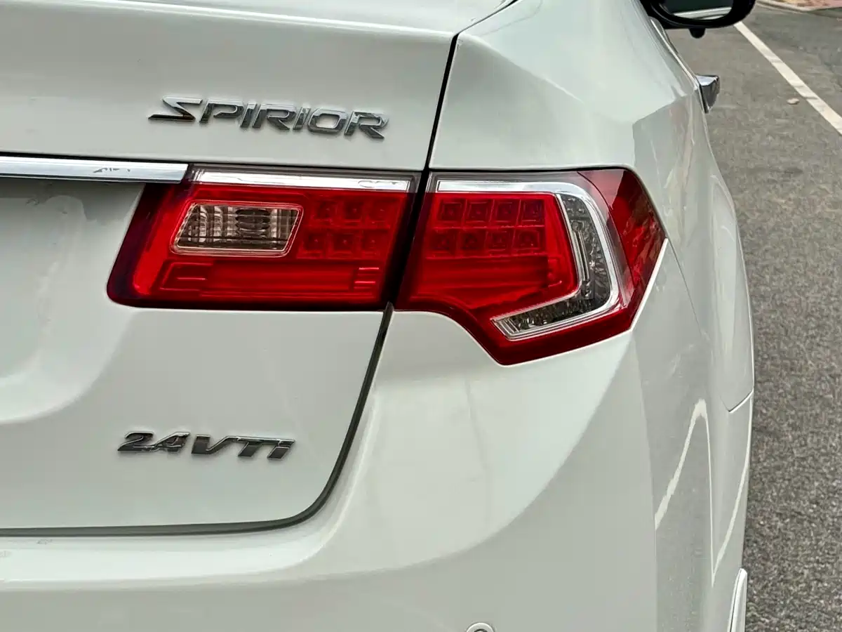 Honda Spirior 2013 2013 2.4L Premium Edition