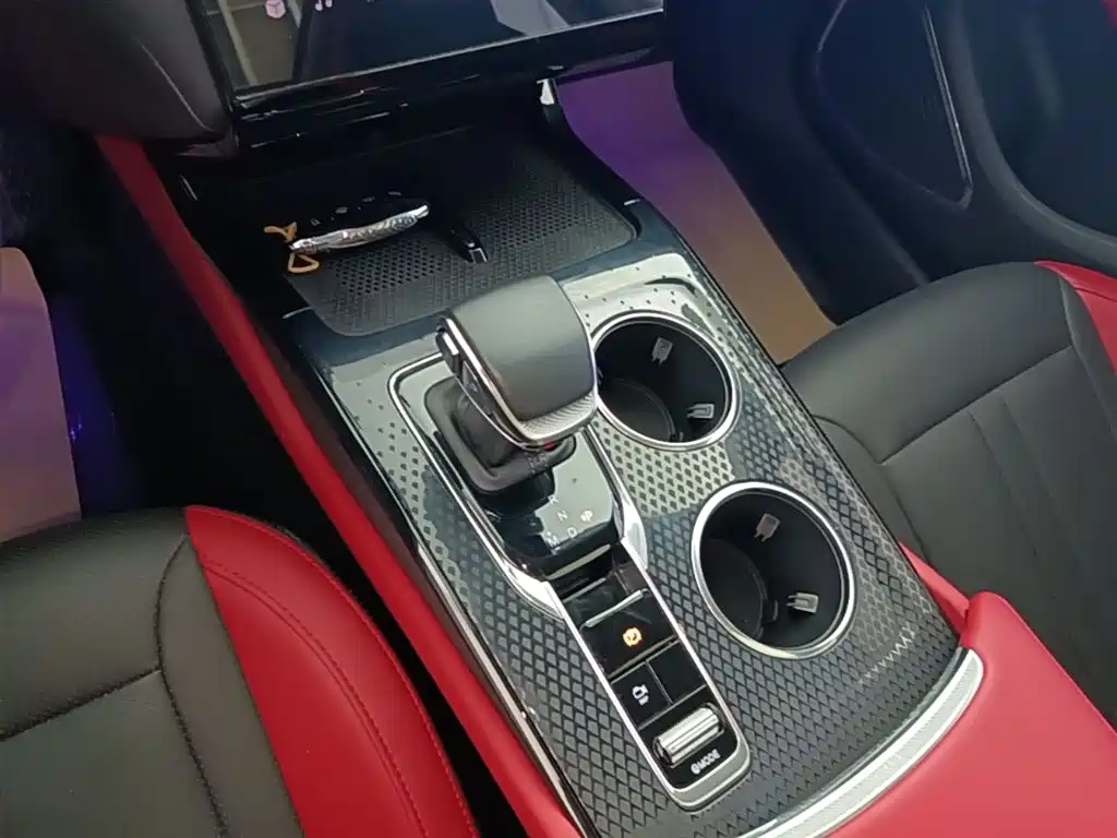 Hongqi HS3 2023 1.5T 2WD Virtue Edition фото 14