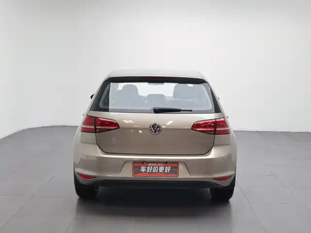Volkswagen Golf 2016 1.6L Automatic Comfort — фото 4