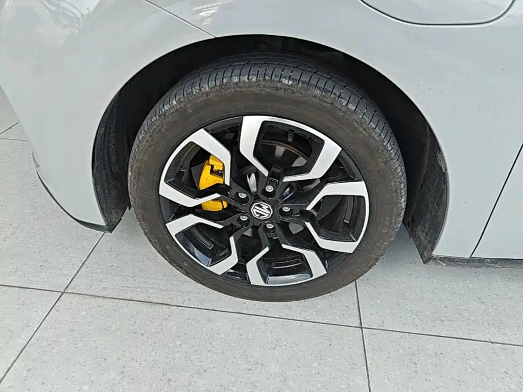 MG MG4 EV 2025 2025 Base Model