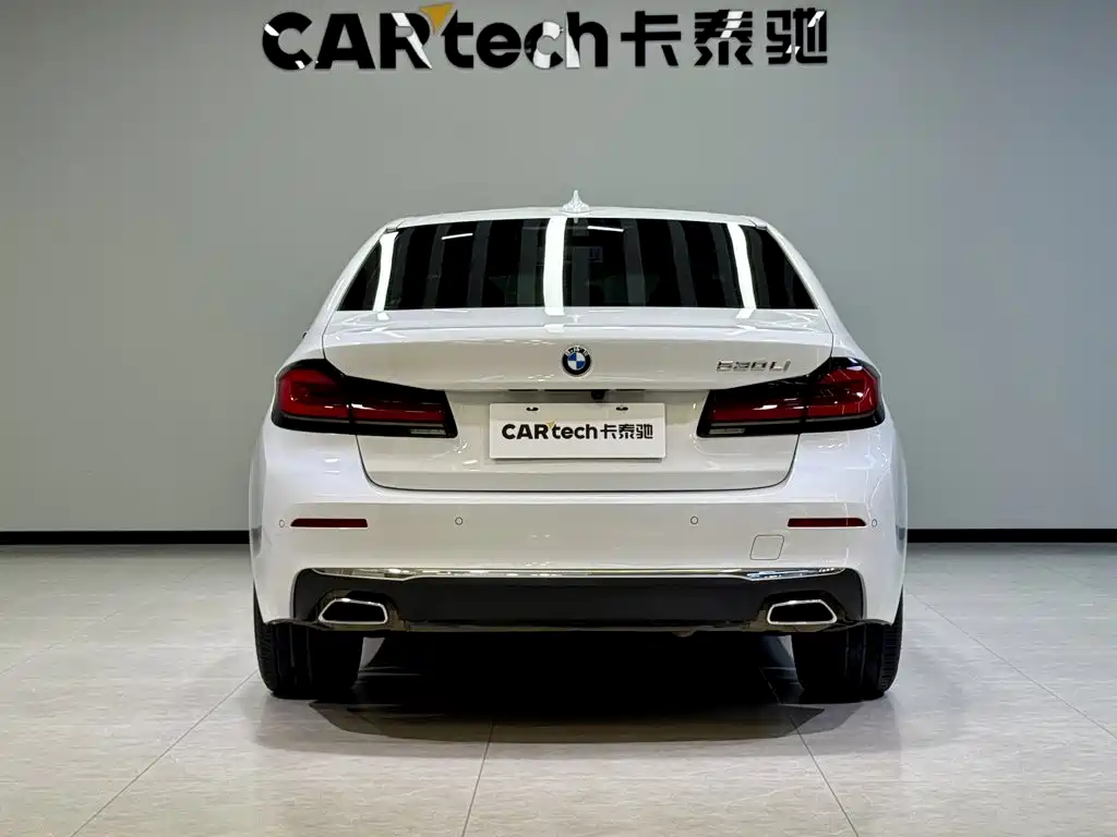 Фото 6 - BMW 5 Series