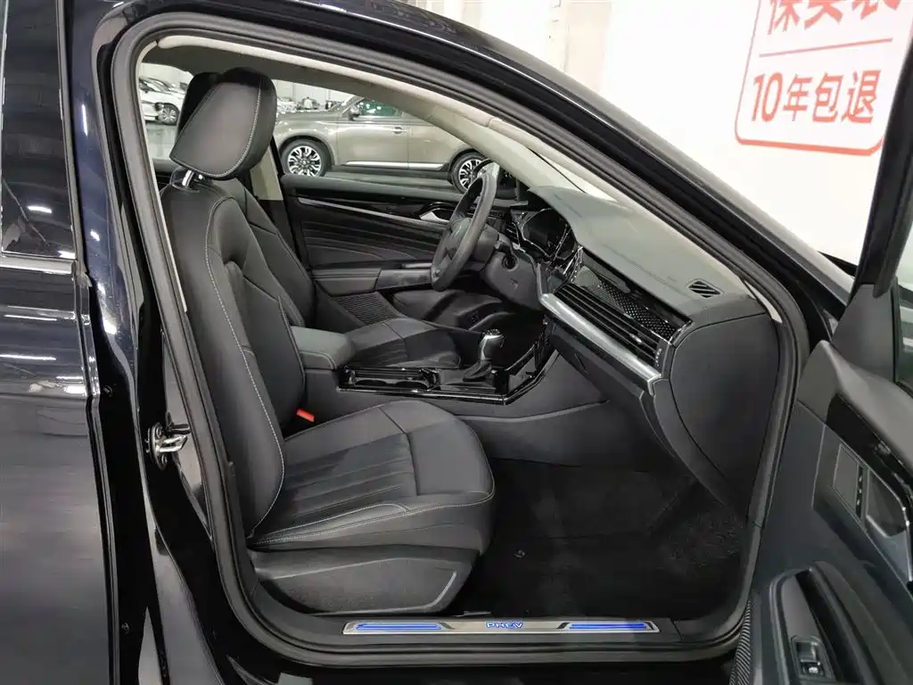 Volkswagen Passat New Energy 2022 430PHEV Hybrid Business Edition фото 23