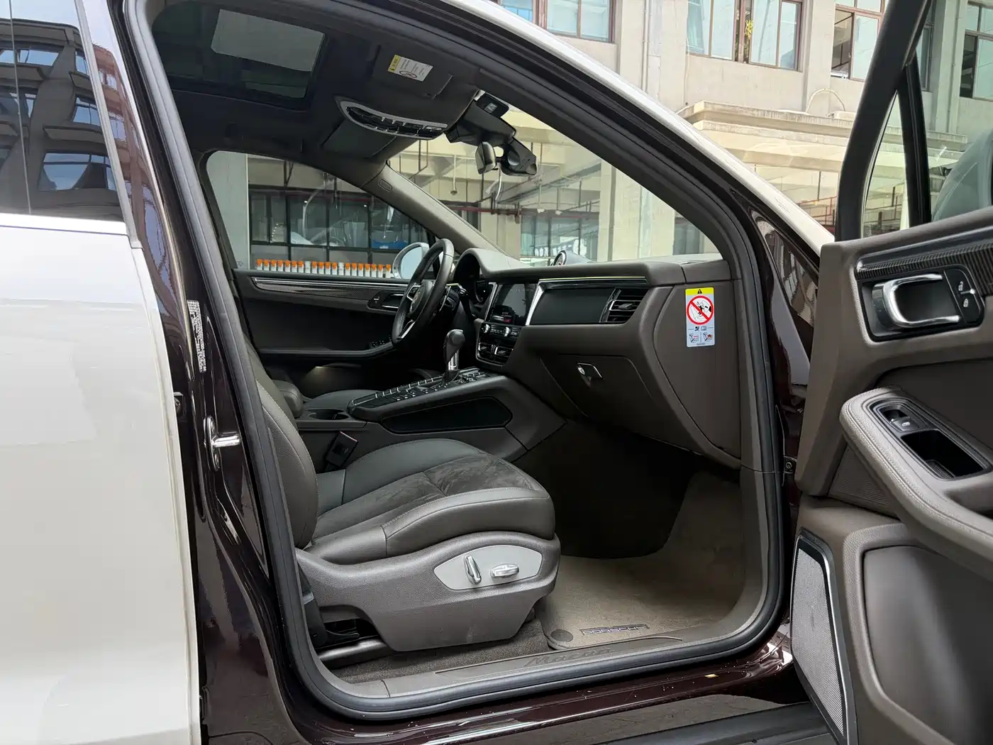 Porsche Macan 2020 Macan 2.0T фото 13