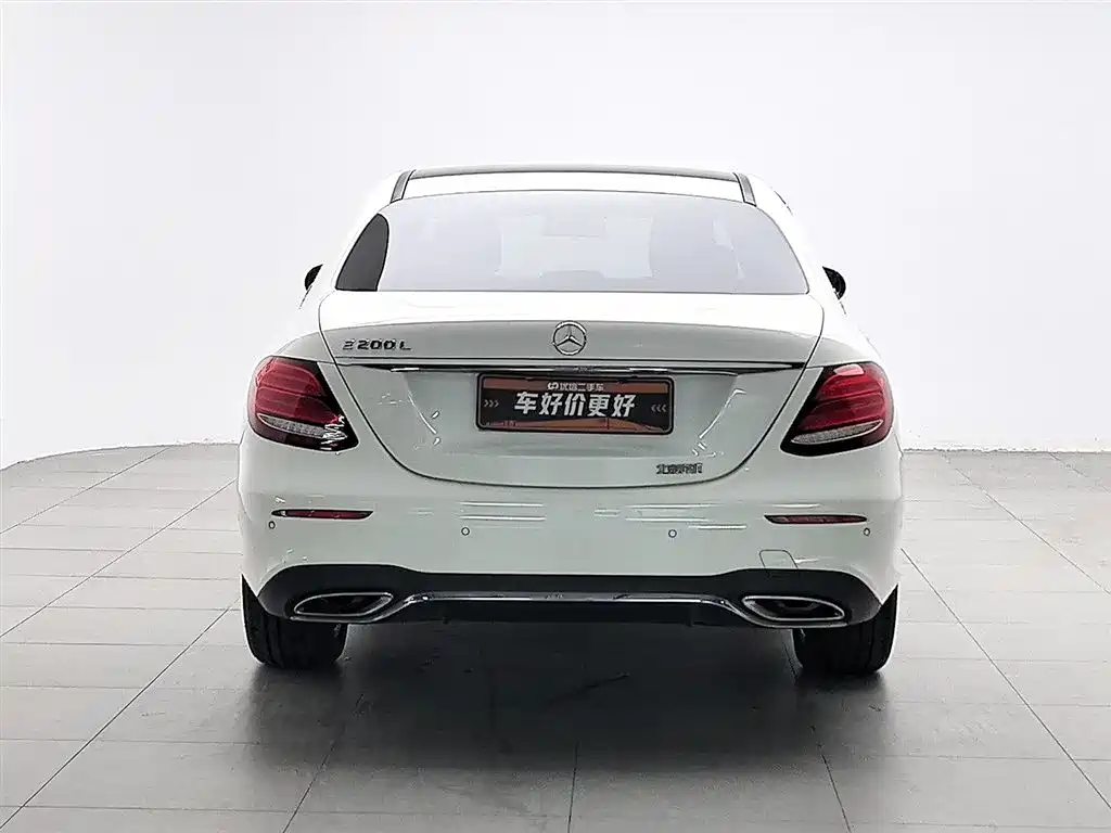 Mercedes-Benz E-Class 2016 E 200 L Sport Type фото 4
