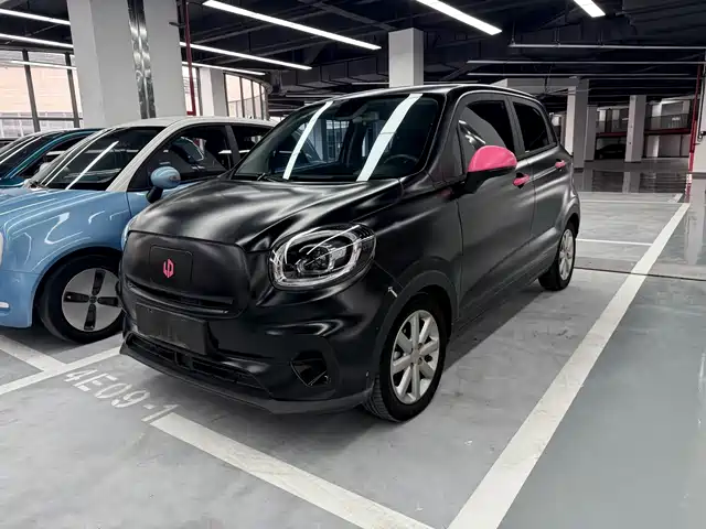 Leapmotor T03 Звёздный бриллиант