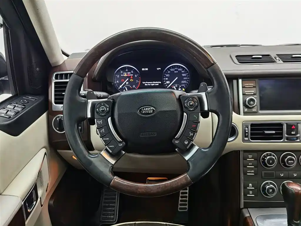 Land Rover Range Rover 2012 5.0 SC V8 фото 11