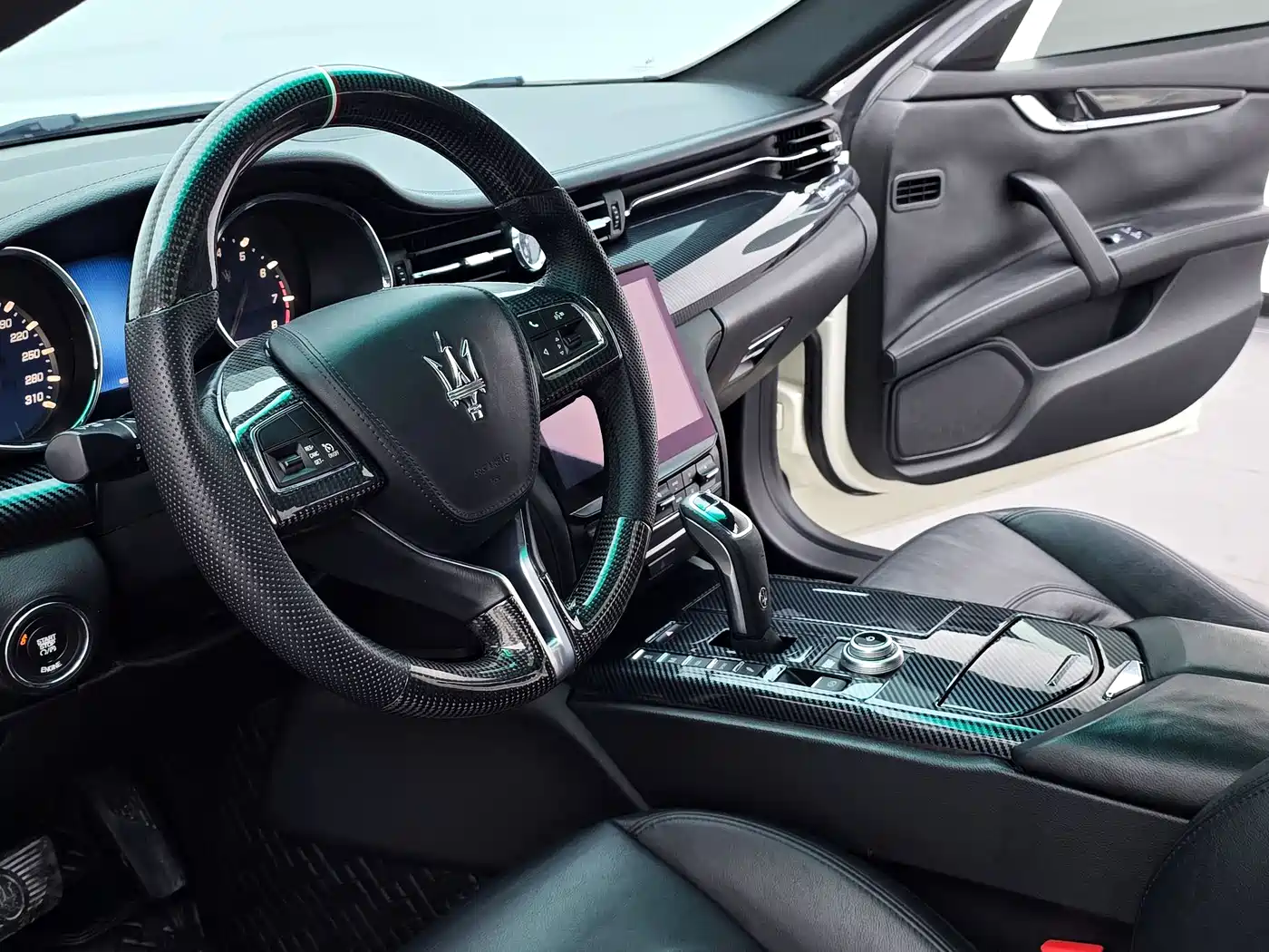 Maserati Quattroporte 2015 3.0T S Q4 фото 18