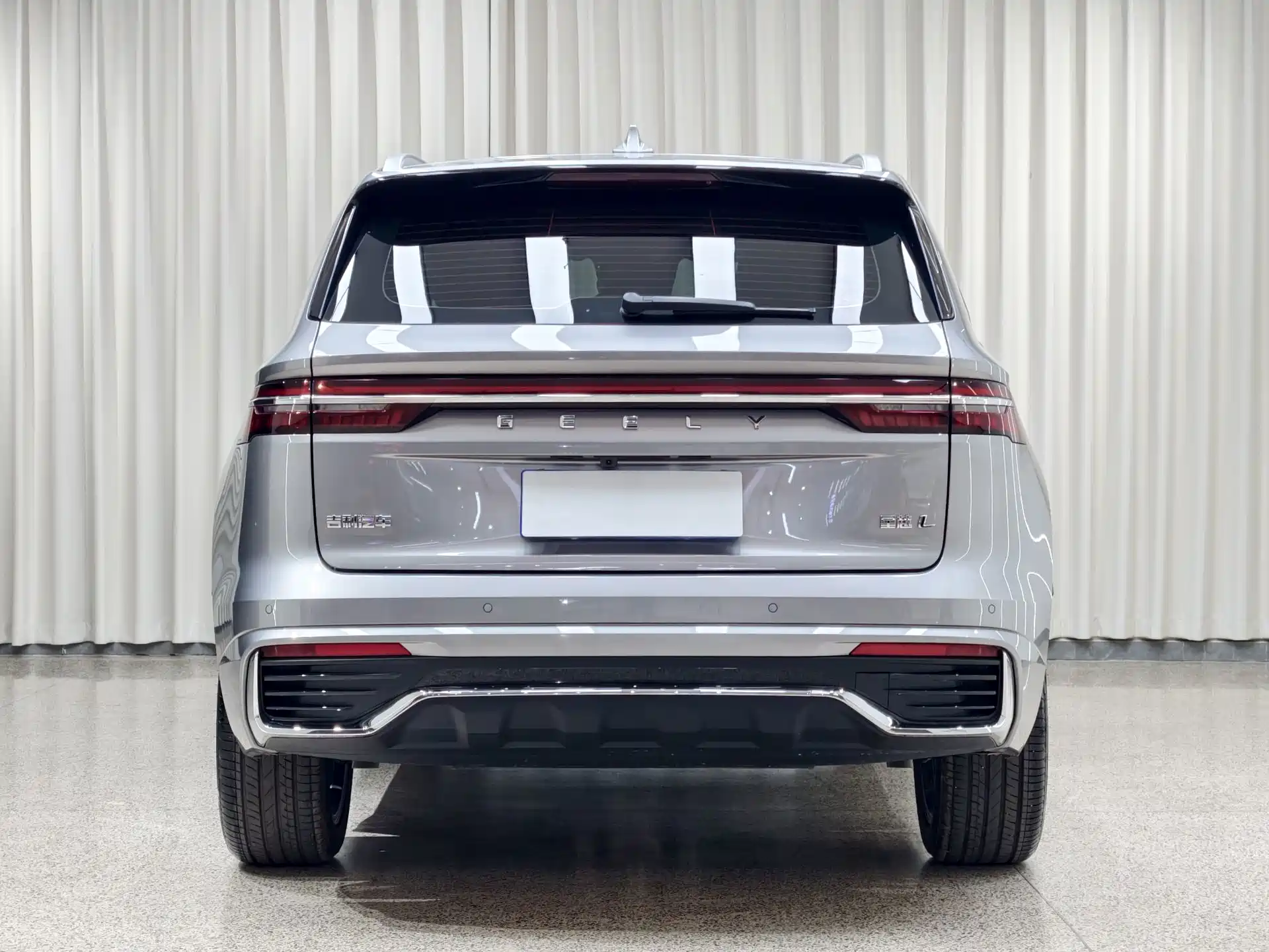 Фото 5 - Geely Monjaro