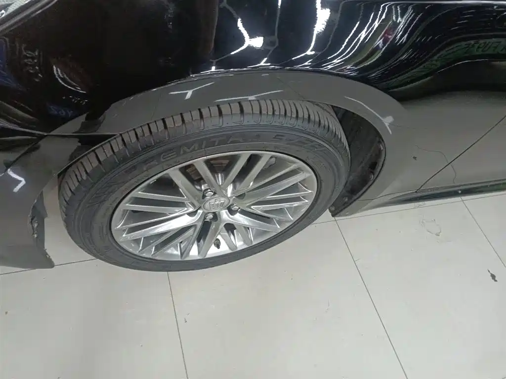 Toyota Crown 2017 2.0T Sport Edition фото 23
