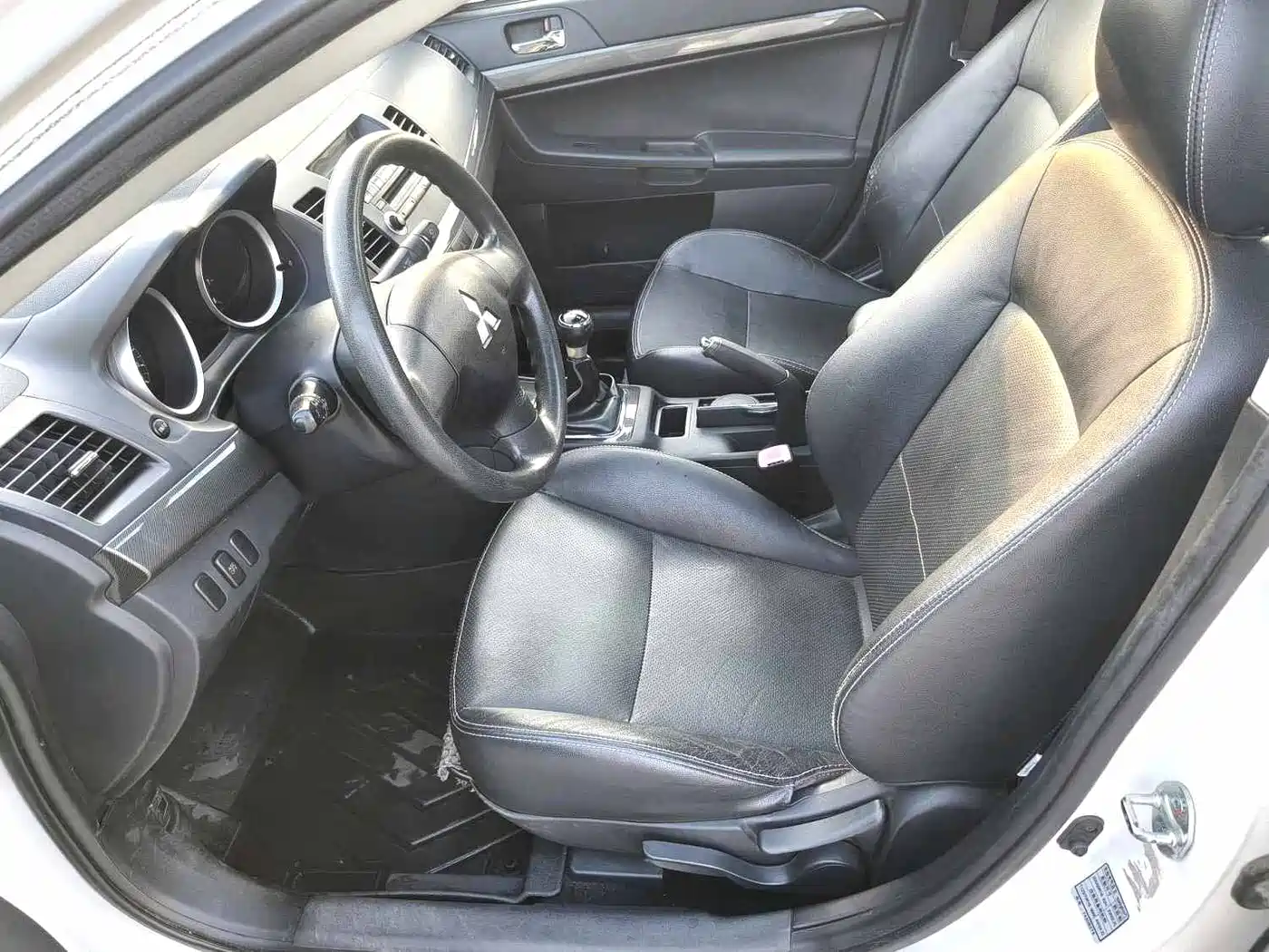Mitsubishi Lancer EX 2011 Fashion Edition 1.8L Manual Wisdom фото 5