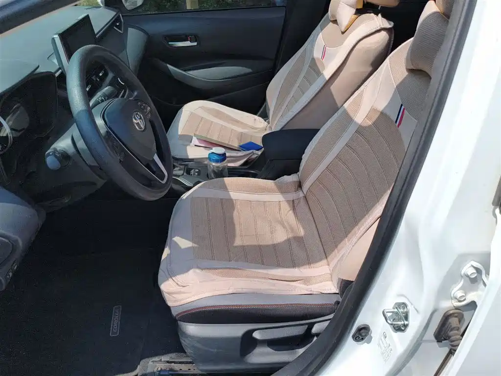 Toyota Corolla 2021 1.2T S-CVT Elite PLUS Edition фото 8