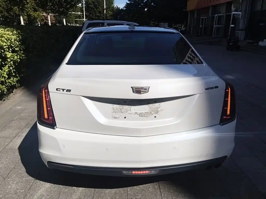 Фото 6 - Cadillac CT6