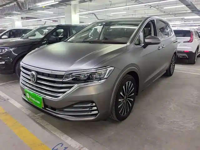 Volkswagen Viloran 380TSI, Премиум