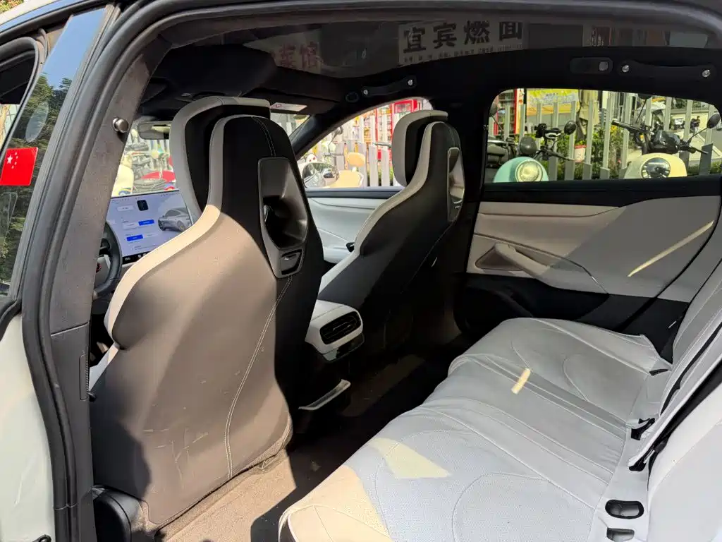 Xiaomi SU7 2024 2024 AWD Max Founder's Edition