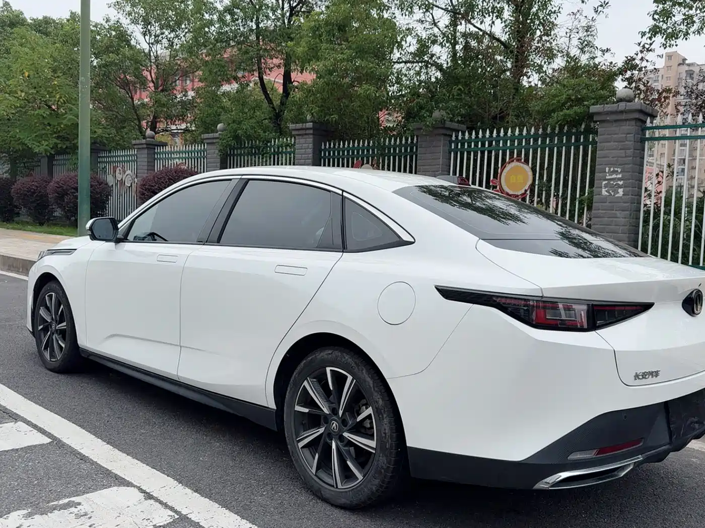 Changan Yida 2023 2023 Blue Whale NE 1.5T GDI DCT Premium