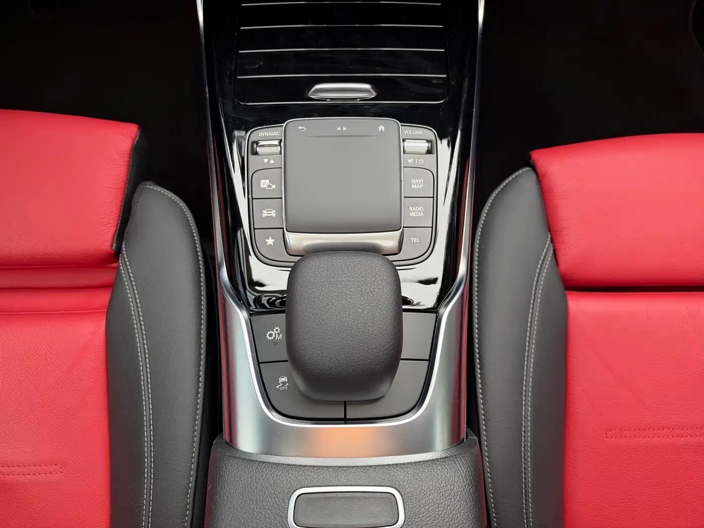 Mercedes-Benz A-Class AMG 2023 2022 AMG A 35 L 4MATIC
