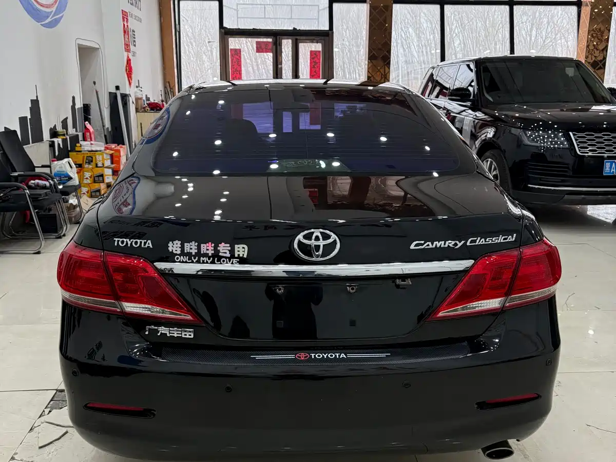 Toyota Camry 2013 200G Classic Luxury Edition фото 4