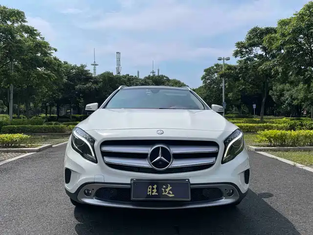 Mercedes-Benz GLA 2016 GLA 200 Fashion — фото 3